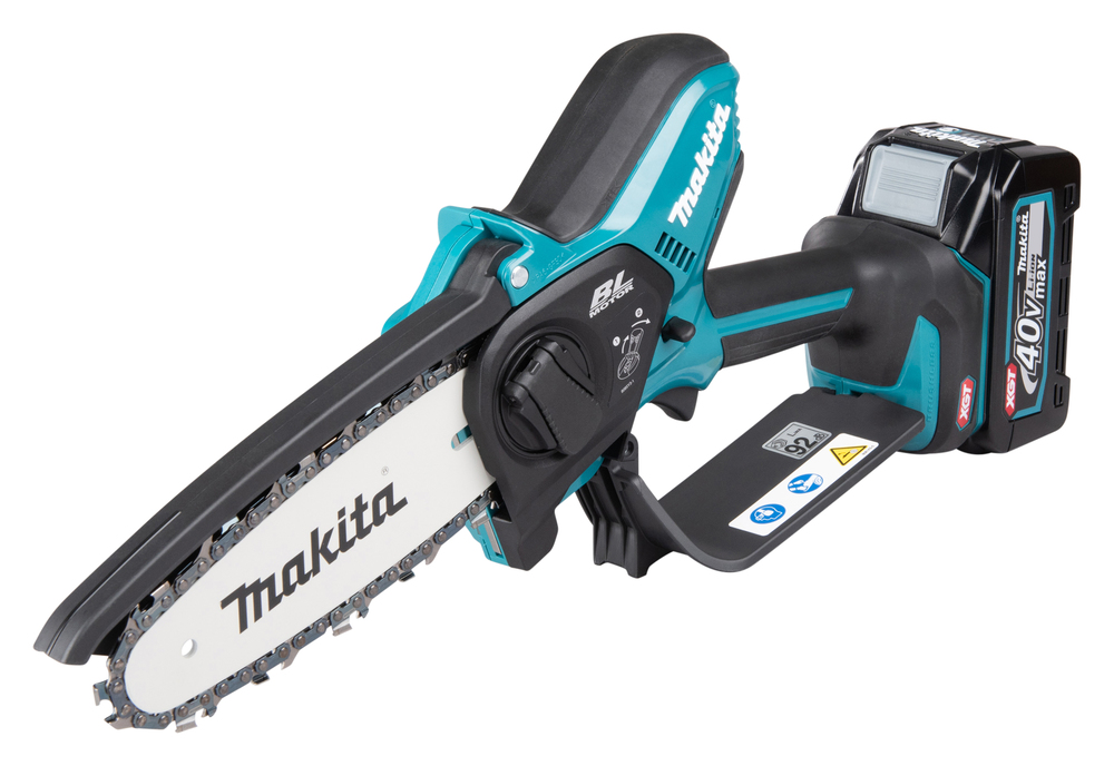Motorsag for beskjæring av grener Makita UC029GZ; 40 V; 15 cm (uten batteri og lader)